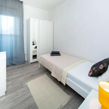 Apartman B *